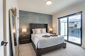 Mountain Revelation Revelstoke Vacations