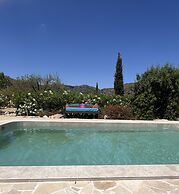 Cactus & Almonds Beautiful Holiday Hideaway