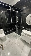 Luxe Plaza Hotel near EVN Zvartnots airport
