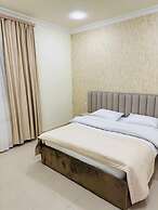 Luxe Plaza Hotel near EVN Zvartnots airport