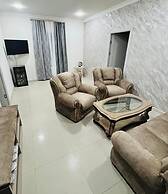 Luxe Plaza Hotel near EVN Zvartnots airport