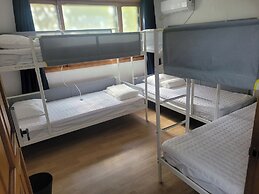 Ocean's Guesthouse - foreigners only