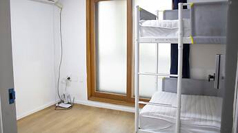 Ocean's Guesthouse - foreigners only