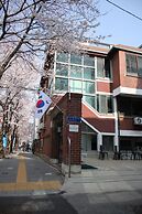 Ocean's Guesthouse - foreigners only