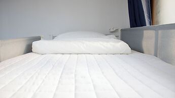 Ocean's Guesthouse - foreigners only