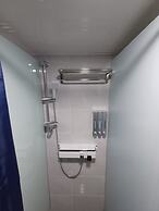 Ocean's Guesthouse - foreigners only