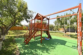 Hidden Garden Resort