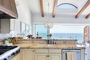 Malibu Beach House Bliss by Avantstay Beachfront + Private Beach Acces
