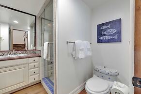 Malibu Beach House Bliss by Avantstay Beachfront + Private Beach Acces