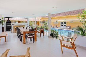 Pousada e Adega Lapa do Lobo