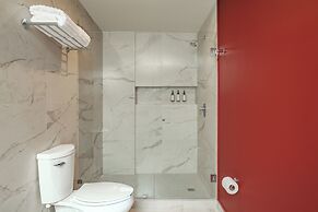 District Polanco by Lumina