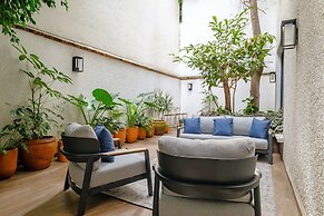 District Polanco by Lumina