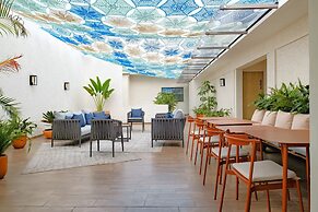 District Polanco by Lumina