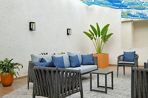 District Polanco by Lumina