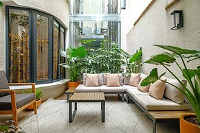 District Polanco by Lumina