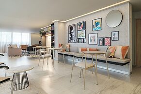 District Polanco by Lumina