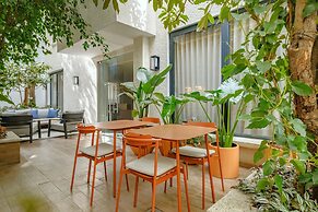 District Polanco by Lumina