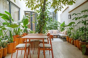 District Polanco by Lumina