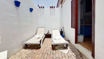 Remarkable 4-bed Villa