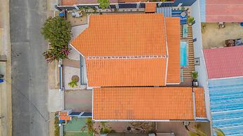 Renovated 4br2ba w Private Pool in Prime Location