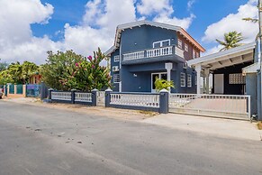 Renovated 4br2ba w Private Pool in Prime Location