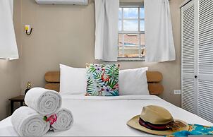 Renovated 4br2ba w Private Pool in Prime Location