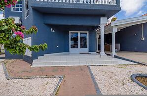 Renovated 4br2ba w Private Pool in Prime Location