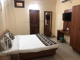Goroomgo Mourya Inn Madhya pradesh