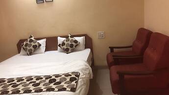 Goroomgo Mourya Inn Madhya pradesh