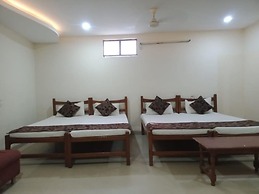 Goroomgo Mourya Inn Madhya pradesh