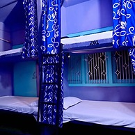Goroomgo Banaras Rest House Varanasi