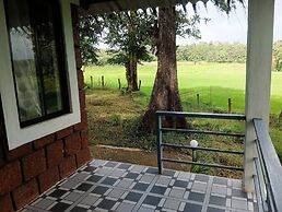 Room in B&B - Cottage In Farm House Dandeli