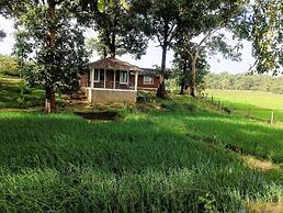 Room in B&B - Cottage In Farm House Dandeli