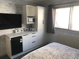 Perfect Located Apartment in the Heart of Hotham