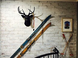 Perfect Located Apartment in the Heart of Hotham