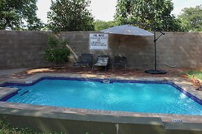 Room in B&B - Cozy and Stylish Room