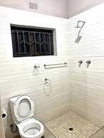 Room in B&B - Cozy and Stylish Room