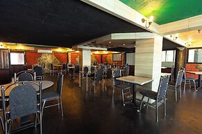 HOTEL MANGALA TEMPLE VIEW