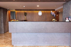 HOTEL MANGALA TEMPLE VIEW