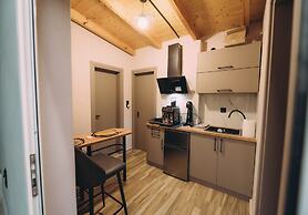 Sirens Luxury Apartments Palouki