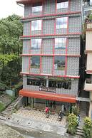 Goroomgo Twin Spring Gangtok