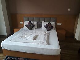 Goroomgo Twin Spring Gangtok