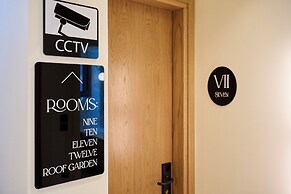 Monarco Executive Rooms