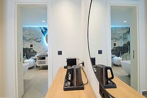 Monarco Executive Rooms