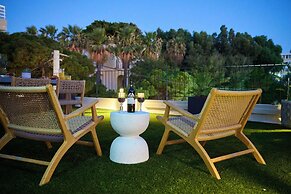 Monarco Executive Rooms