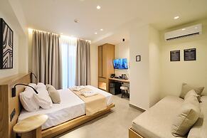 Monarco Executive Rooms