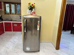 SRI APARTMENT HOMESTAY 2BHK