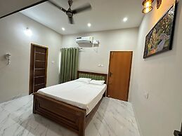 SRI APARTMENT HOMESTAY 2BHK