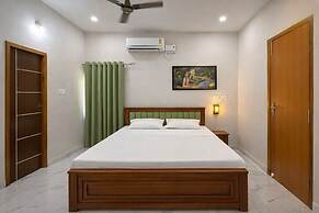 SRI APARTMENT HOMESTAY 2BHK