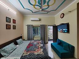 Goroomgo Anandam Home Stay Rishikesh